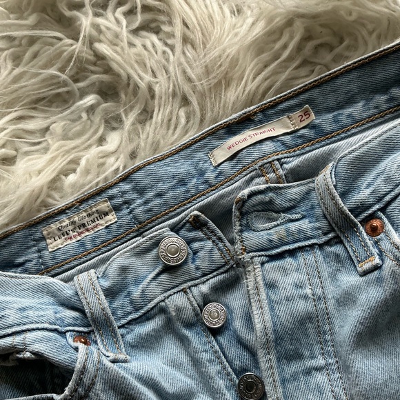 Levi's Premium‎ WEDGIE STRAIGHT FIT WOMEN'S JEANS - Picture 3 of 6